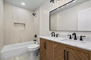 426 Bayberry Dr, West Palm Beach, FL 33403 - Photo 24