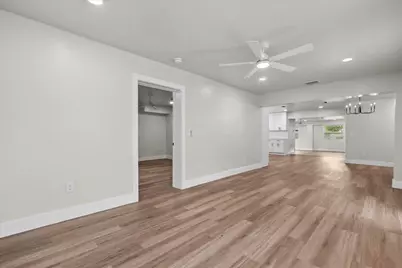 426 Bayberry Drive, West Palm Beach, FL 33403 - Photo 12