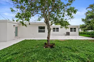 426 Bayberry Dr, West Palm Beach, FL 33403 - Photo 28