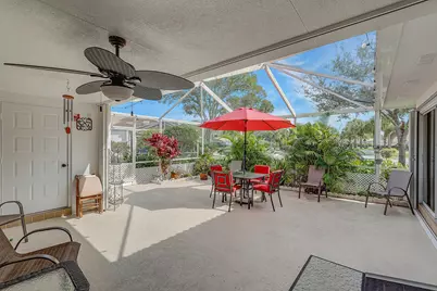 10102 Chapman Oak Court, Palm Beach Gardens, FL 33410 - Photo 2