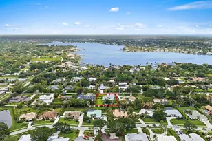 5634 Shirley Dr, Jupiter, FL 33458 - Photo 6