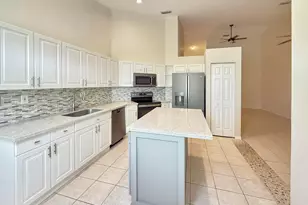 2400 E Aragon Blvd, Sunrise, FL 33313 - Photo 28