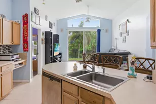1724 Sawgrass Cir, Greenacres, FL 33413 - Photo 2
