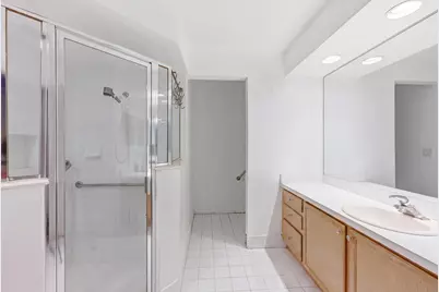 1724 Sawgrass Circle, Greenacres, FL 33413 - Photo 16
