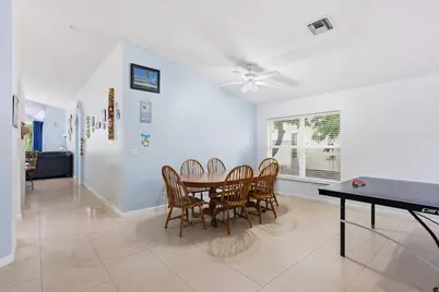 1724 Sawgrass Circle, Greenacres, FL 33413 - Photo 10