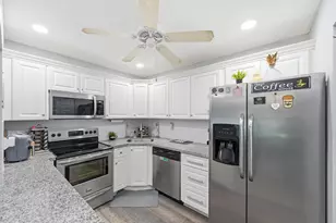 5883 La Paseos Dr, Greenacres, FL 33463 - Photo 8