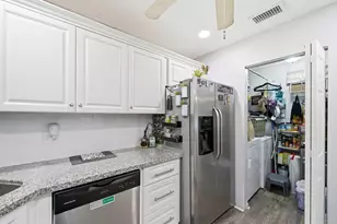 5883 La Paseos Dr, Greenacres, FL 33463 - Photo 10