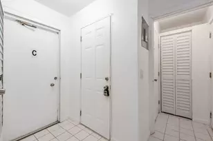 2739 Dudley Dr W, West Palm Beach, FL 33415 - Photo 2