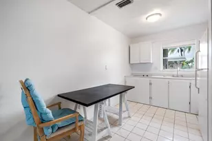 2739 Dudley Dr W, West Palm Beach, FL 33415 - Photo 12