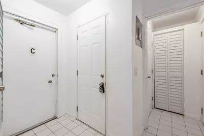 2739 Dudley Drive W #C, West Palm Beach, FL 33415 - Photo 2