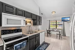 950 SE Taft Ave Ave, Palm Bay, FL 32909 - Photo 8
