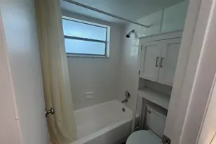 8105 NW 61st St, Tamarac, FL 33321 - Photo 36