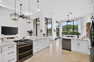 10337 Trianon Pl, Wellington, FL 33449 - Photo 28