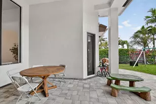 10337 Trianon Pl, Wellington, FL 33449 - Photo 68