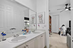 10337 Trianon Pl, Wellington, FL 33449 - Photo 54