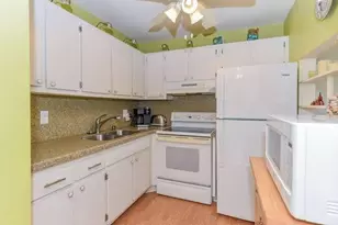 3362 Cynthia Ln, Lake Worth Beach, FL 33461 - Photo 6