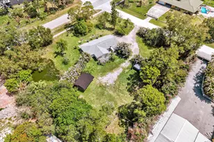5209 Coconut Blvd, The Acreage, FL 33411 - Photo 10