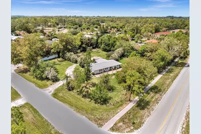 5209 Coconut Boulevard, The Acreage, FL 33411 - Photo 16