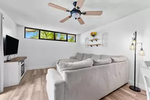 3750 Victoria Dr, West Palm Beach, FL 33406 - Photo 8