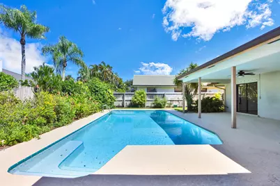 85 Hickory Hill Road, Jupiter, FL 33469 - Photo 2