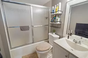 4174 Inverrary Dr, Lauderhill, FL 33319 - Photo 20