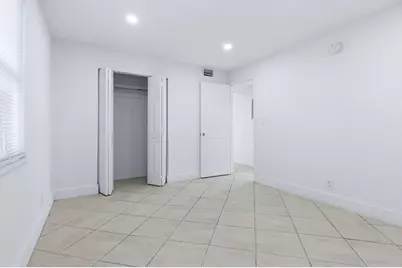 1015 NE 17th Avenue #102, Fort Lauderdale, FL 33304 - Photo 10