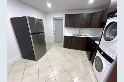 1015 NE 17th Avenue #102, Fort Lauderdale, FL 33304 - Photo 1
