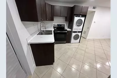 1015 NE 17th Avenue #102, Fort Lauderdale, FL 33304 - Photo 2