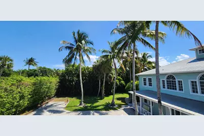 1066 SE St Lucie Boulevard, Stuart, FL 34996 - Photo 32