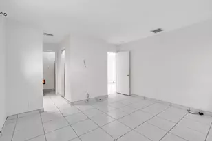 5320 NW 31st St, Margate, FL 33063 - Photo 12