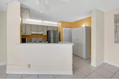7535 S Oriole Boulevard #206, Delray Beach, FL 33446 - Photo 10