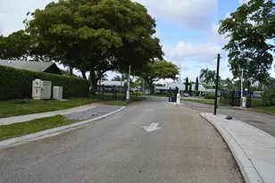 1148 Summit Trail Cir, West Palm Beach, FL 33415 - Photo 2