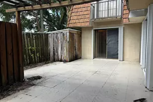 1014 10th Ln, Greenacres, FL 33463 - Photo 4