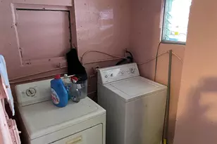 12920 Westview Dr, Miami, FL 33167 - Photo 18