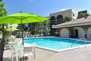 17350 NW 68th Ave, Hialeah, FL 33015 - Photo 10