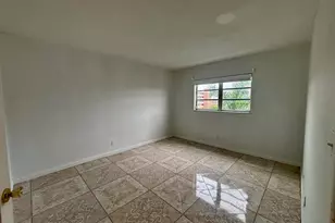 232 NE 12th Ave, Hallandale Beach, FL 33009 - Photo 8