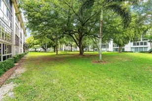 2003 Granada Dr, Coconut Creek, FL 33066 - Photo 28