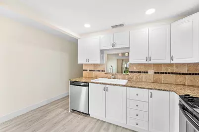 2003 Granada Drive #M1, Coconut Creek, FL 33066 - Photo 10