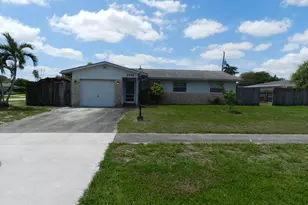 3151 Pinehurst Dr, Lake Worth, FL 33467 - Photo 18