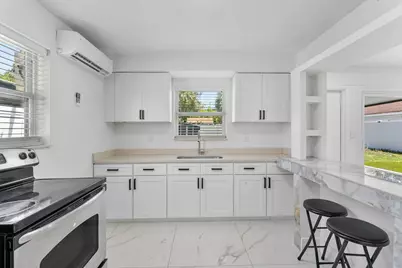 822 S C Street, Lake Worth Beach, FL 33460 - Photo 10
