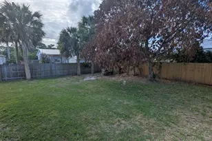 795 Rolling Hill Dr, Sebastian, FL 32958 - Photo 12