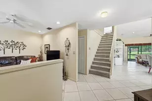 8362 Waterford Ave, Tamarac, FL 33321 - Photo 6