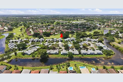 8362 Waterford Avenue, Tamarac, FL 33321 - Photo 46