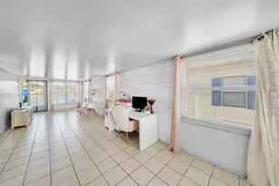 153 Plantation Blvd, Lake Worth, FL 33467 - Photo 8