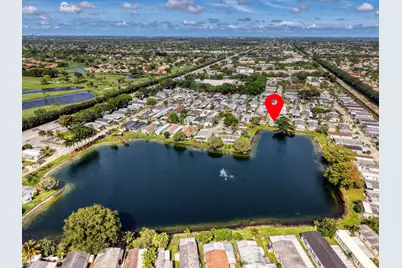 153 Plantation Boulevard, Lake Worth, FL 33467 - Photo 14