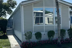153 Palm Beach Plantation Blvd, Lake Worth, FL 33467 - Photo 2