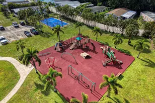153 Plantation Blvd, Lake Worth, FL 33467 - Photo 46