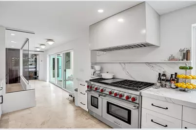 2421 NE 12th Street, Fort Lauderdale, FL 33304 - Photo 30