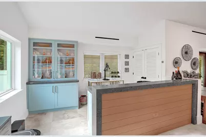 2421 NE 12th Street, Fort Lauderdale, FL 33304 - Photo 20