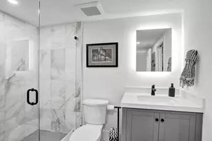 2421 NE 12th St, Fort Lauderdale, FL 33304 - Photo 52